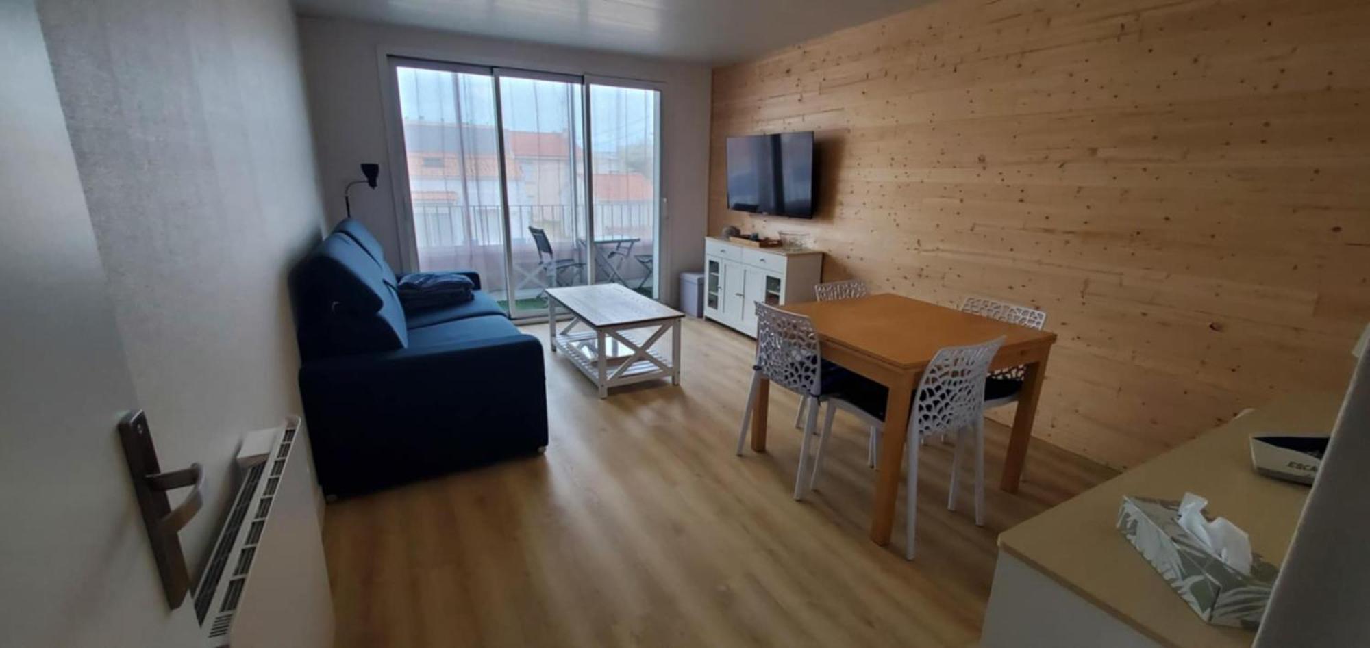 Mes A La Apartment